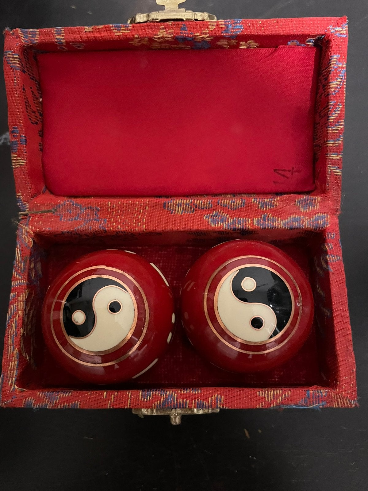 Yin Yang balletjes, Ophalen of Verzenden, Zo goed als nieuw, Overige typen