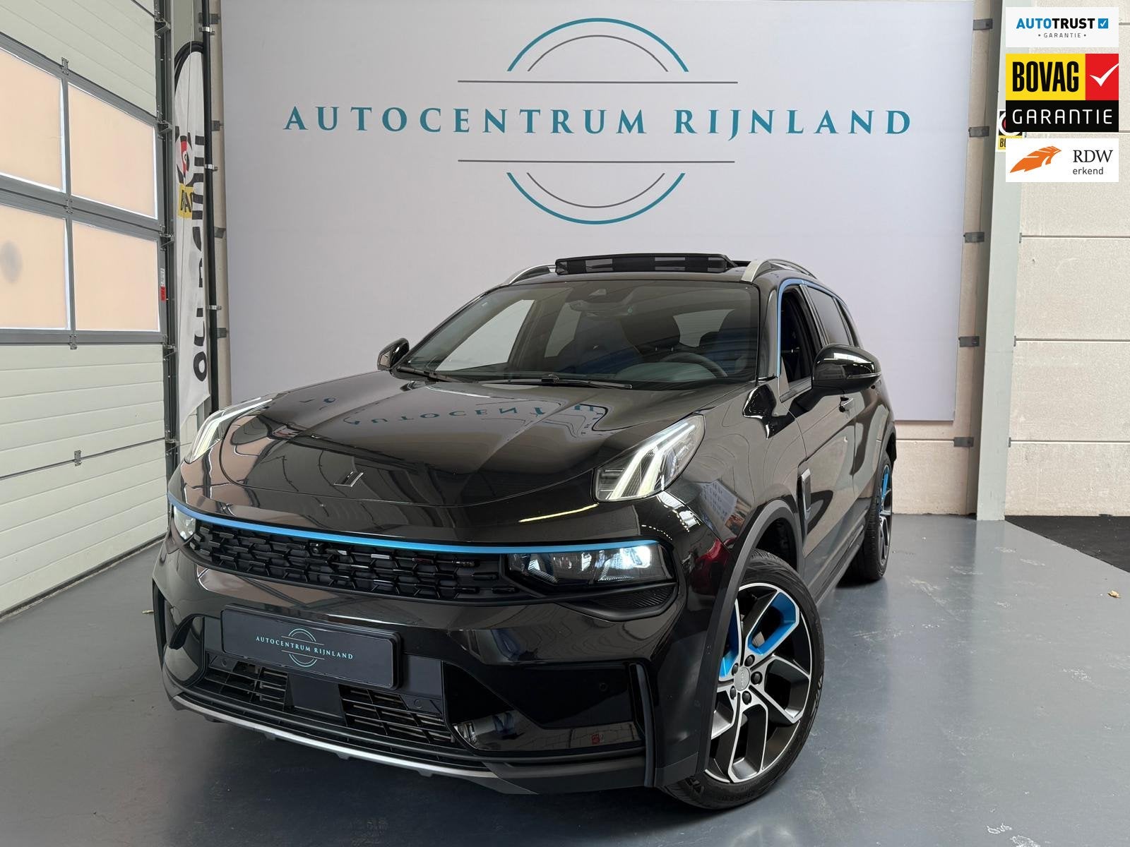 Lynk & Co 01