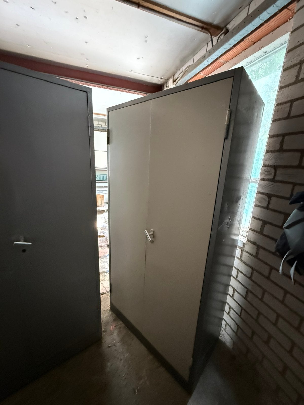 2x stalen kast voor paarden spullen, Ophalen, Gebruikt