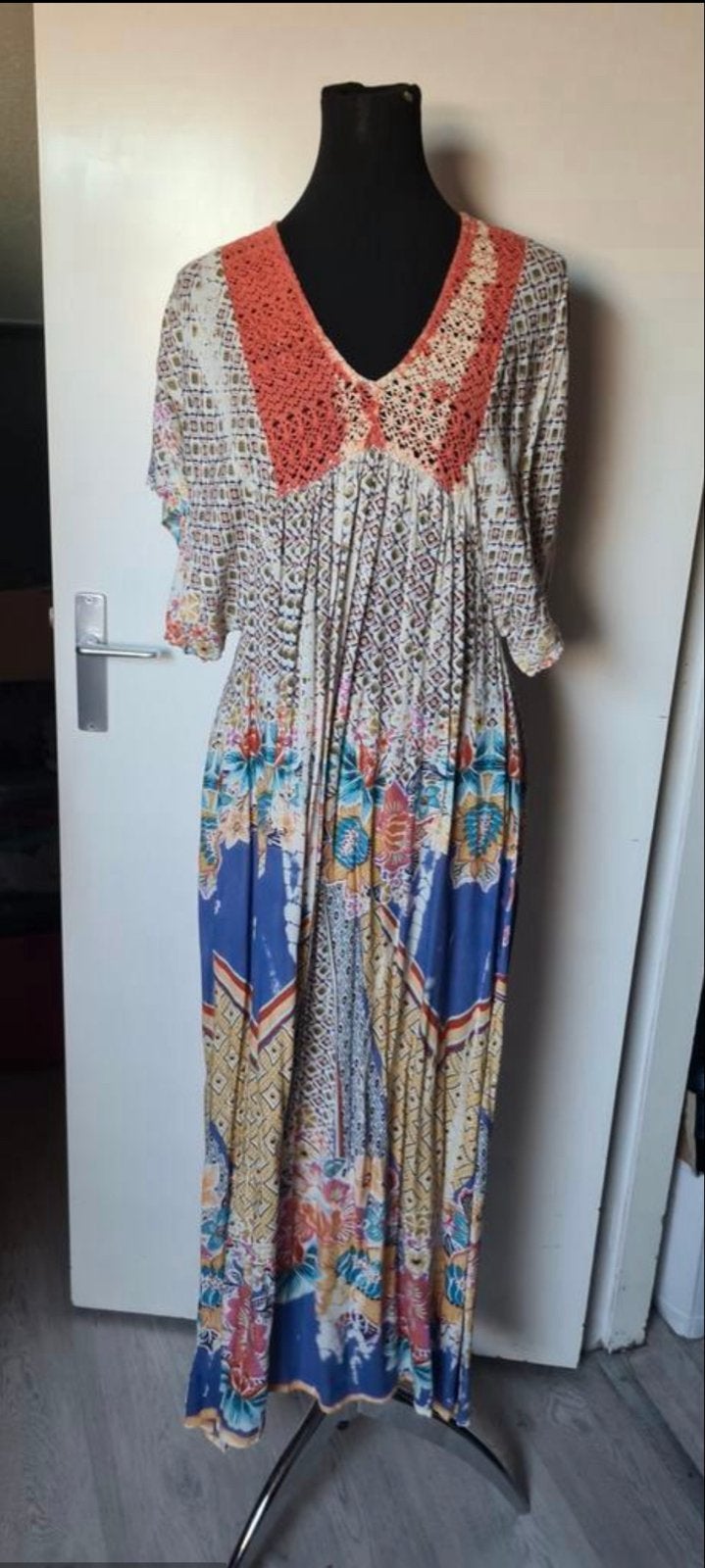 Bohemian Ibiza Maxi Jurk met Gehaakte Rug - Maat L, Meerkleurig, Maat 42/44 (L), Ophalen of Verzenden, Zo goed als nieuw