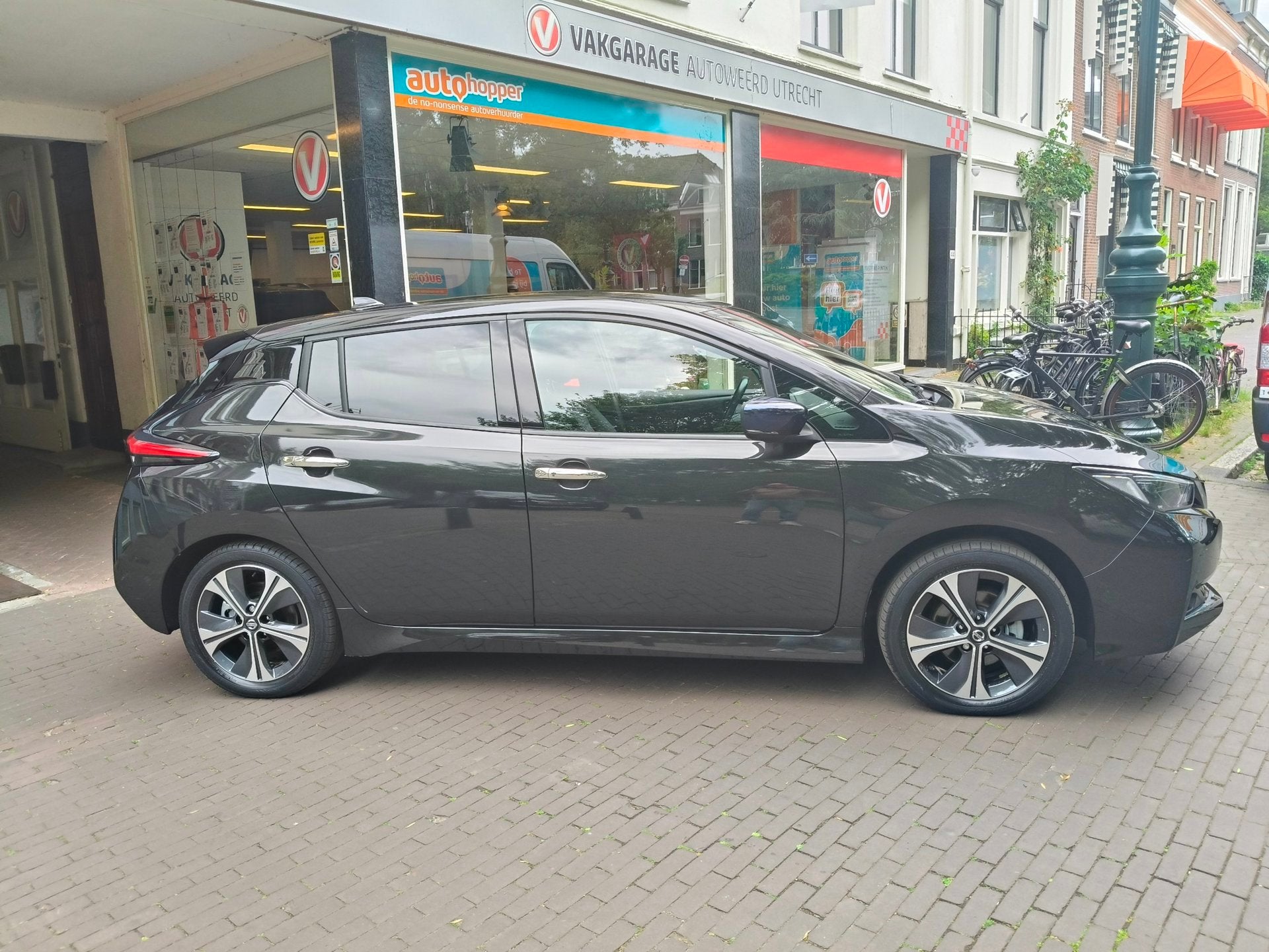 Nissan LEAF 2.ZERO EDITION 40 kWh SOH 89,13%, Auto's, Nissan, Stof, Gebruikt, 150 pk, Zwart