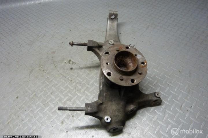 Fusee BMW 5-serie F10 m5 wielnaaf bmw f10 links rechts aanwe, Gebruikt, Ophalen of Verzenden, BMW, BMW