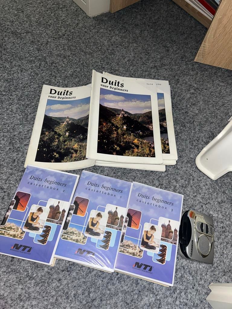 NTI Duits beginners cursus met cassetteboxen, Ophalen of Verzenden, Gelezen, Non-fictie