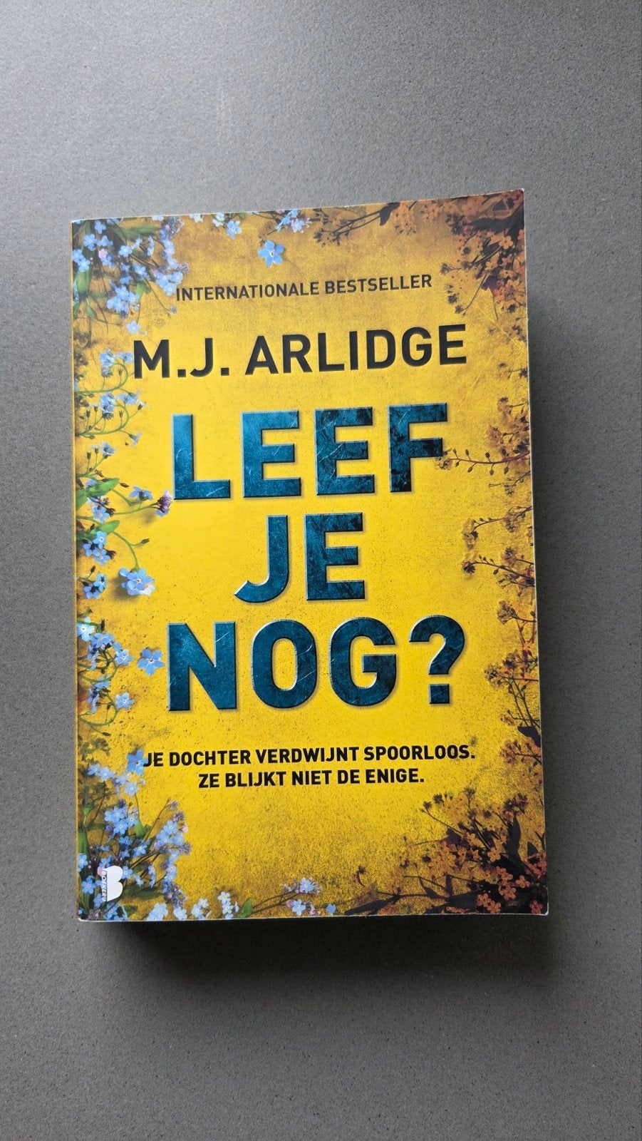 M.J. Arlidge - Leef je nog?, Boeken, Thrillers, Ophalen, Gelezen, M.J. Arlidge