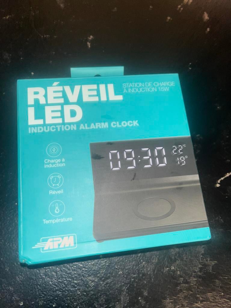 LED Wekker Draadloos Opladen 15W + Temperatuur AlarmNieuw, Ophalen, Nieuw, Digitaal