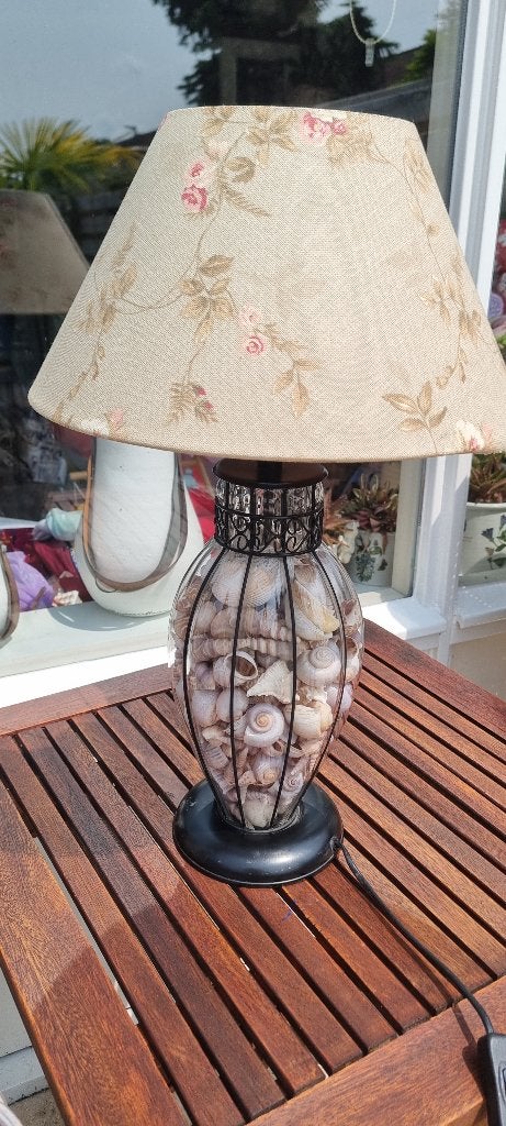 Tafellamp met schelpen glas en metaal, Ophalen of Verzenden, Zo goed als nieuw, Glas