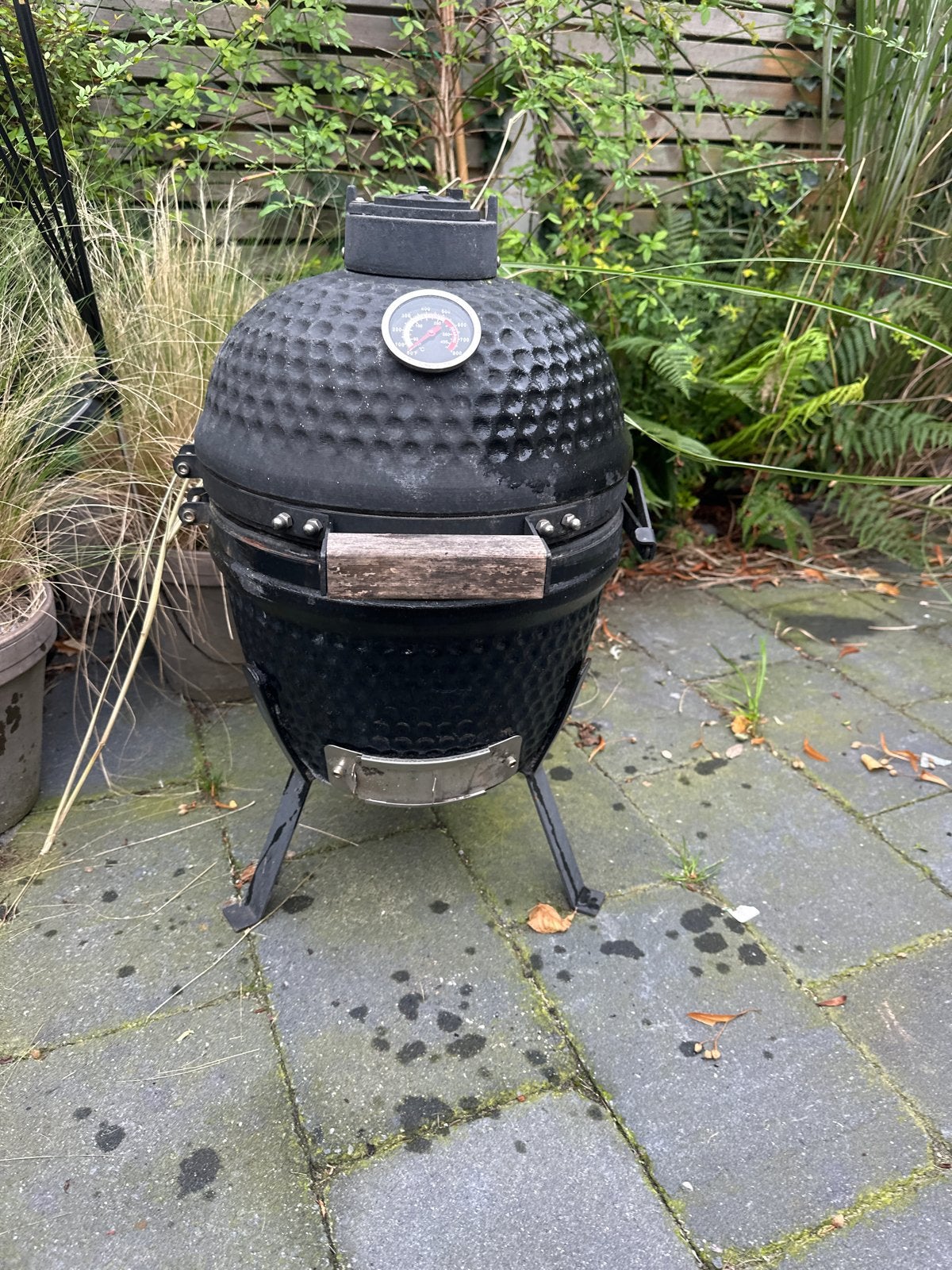 Kleine kamado barbecue - Compact en veelzijdig, Ophalen, Gebruikt