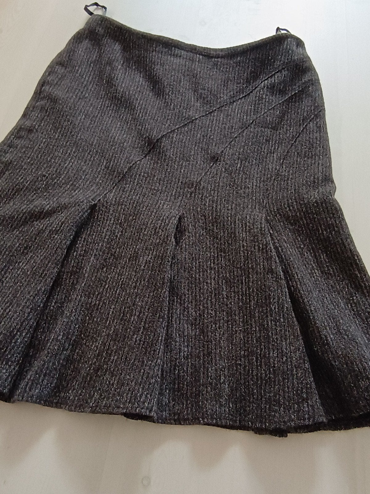 Donkergrijs damesrok, maat 40, scheerwol, Kleding | Dames, Rokken, Zo goed als nieuw, Maat 38/40 (M), Grijs, Knielengte, Ophalen of Verzenden
