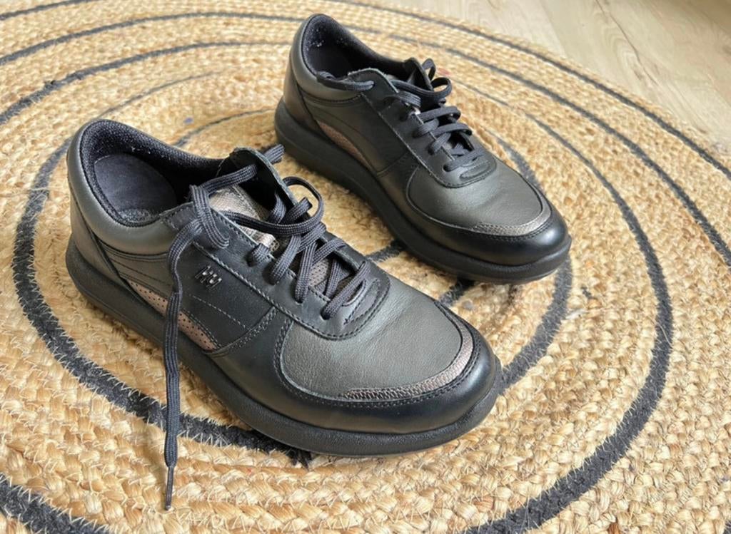 Kybun Vernier dames schoenen maat 39 2/3, Kleding | Dames, Schoenen, Ophalen of Verzenden, Zo goed als nieuw, Zwart, Sneakers of Gympen