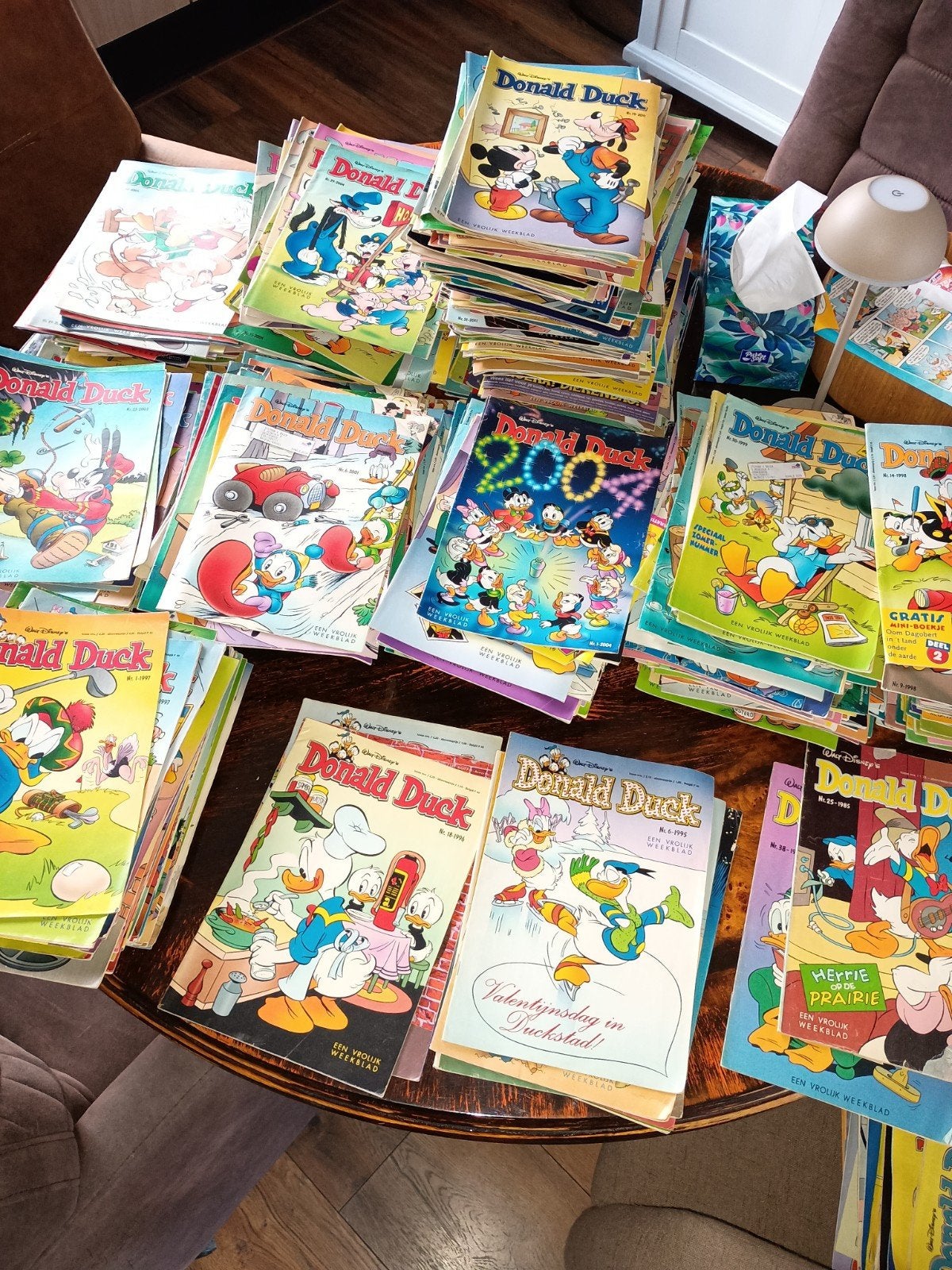 Donald Duck weekbladen +/_ 800st, Meerdere stripboeken, Ophalen, Gelezen