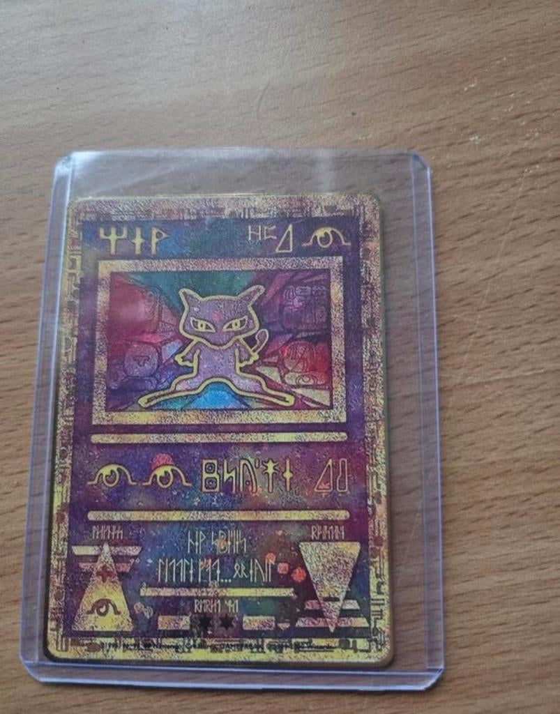 Mew Pokemon Kaart - Zeldzame Holografisch, Ophalen of Verzenden, Zo goed als nieuw, Losse kaart, Foil