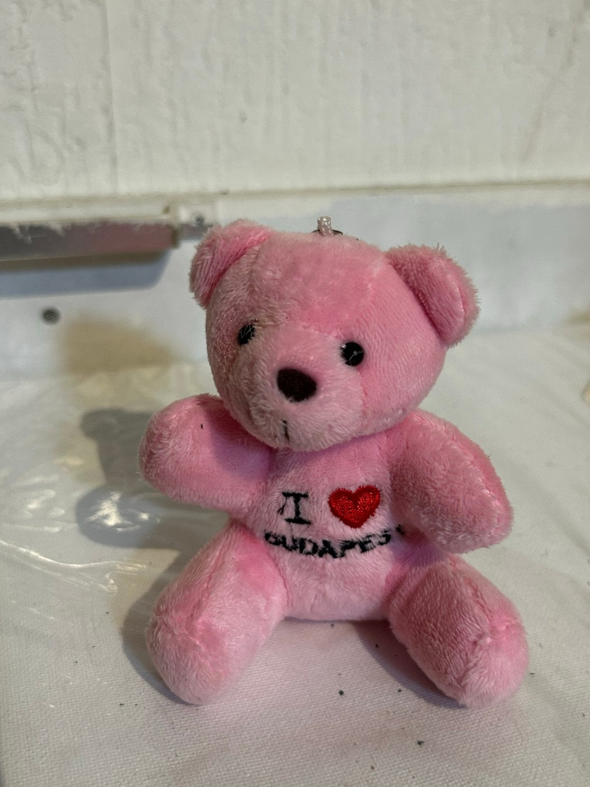 Roze knuffelbeer 'I love Budapest' - Sleutelhanger, Beer, Ophalen of Verzenden, Zo goed als nieuw, Met kleding of accessoire
