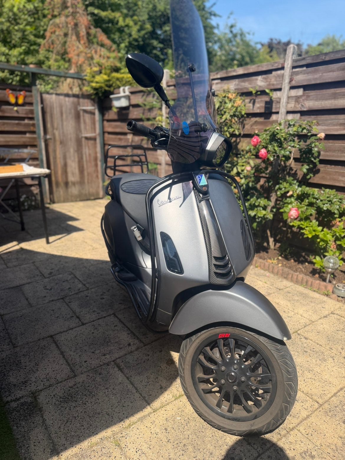 Vespa sprint 2017, Ophalen, Zo goed als nieuw, Benzine