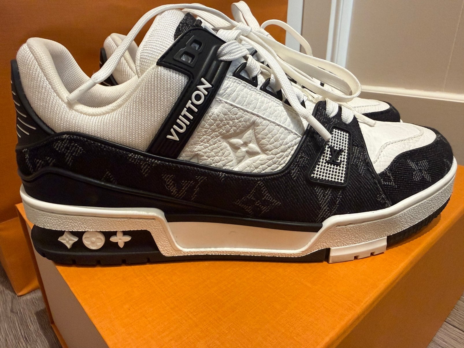 Originele Louis Vuitton LV Trainer sneakers maat 37,5, Ophalen, Zo goed als nieuw, Zwart