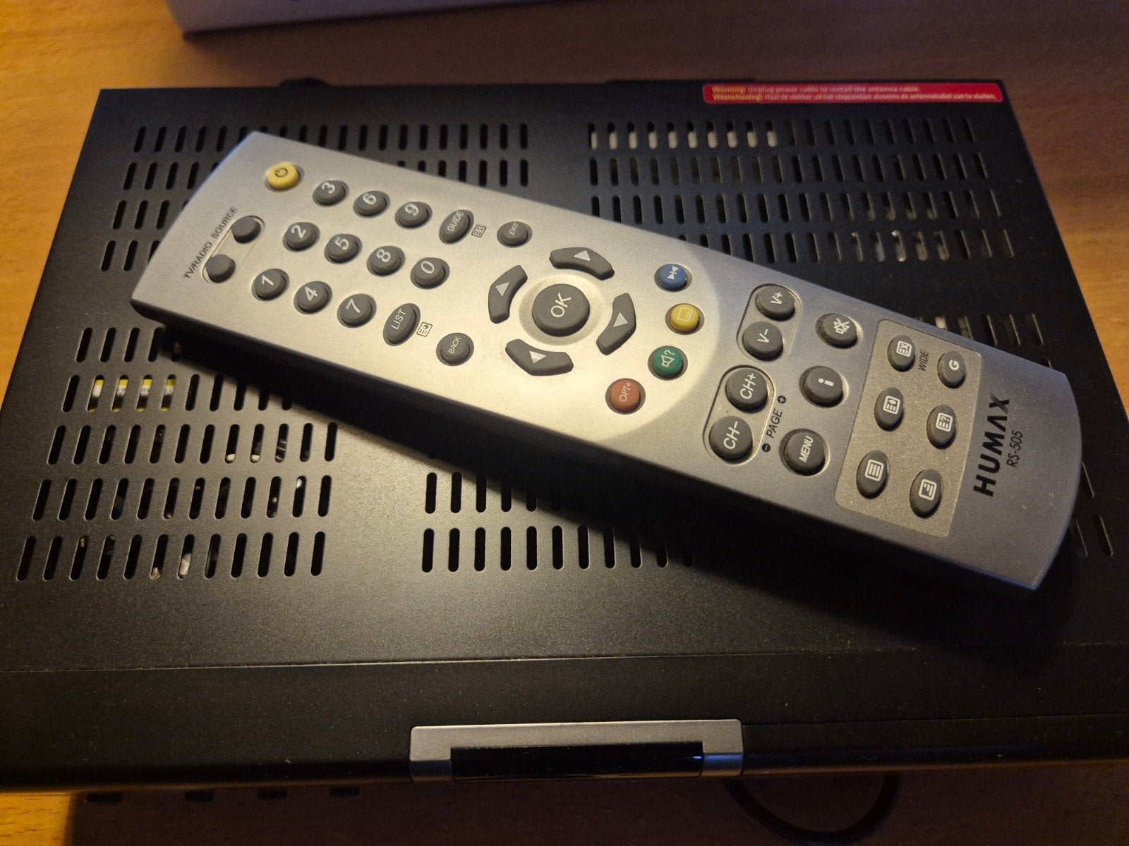 Humax IR-FOX C Digitale set-top box met afstandsbed, Ophalen of Verzenden, Gebruikt, Decoder