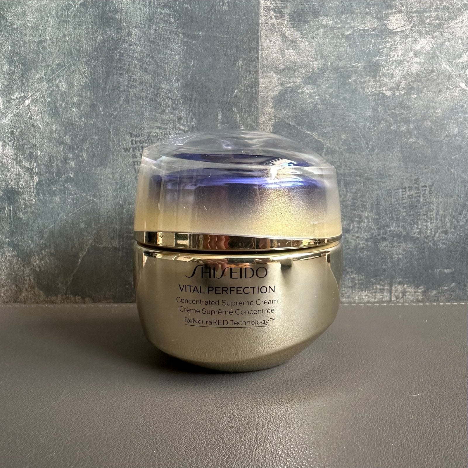 Shiseido Vital Perfection Concentrated Supreme Cream Nieuw, Sieraden, Tassen en Uiterlijk, Uiterlijk | Gezichtsverzorging, Ophalen of Verzenden
