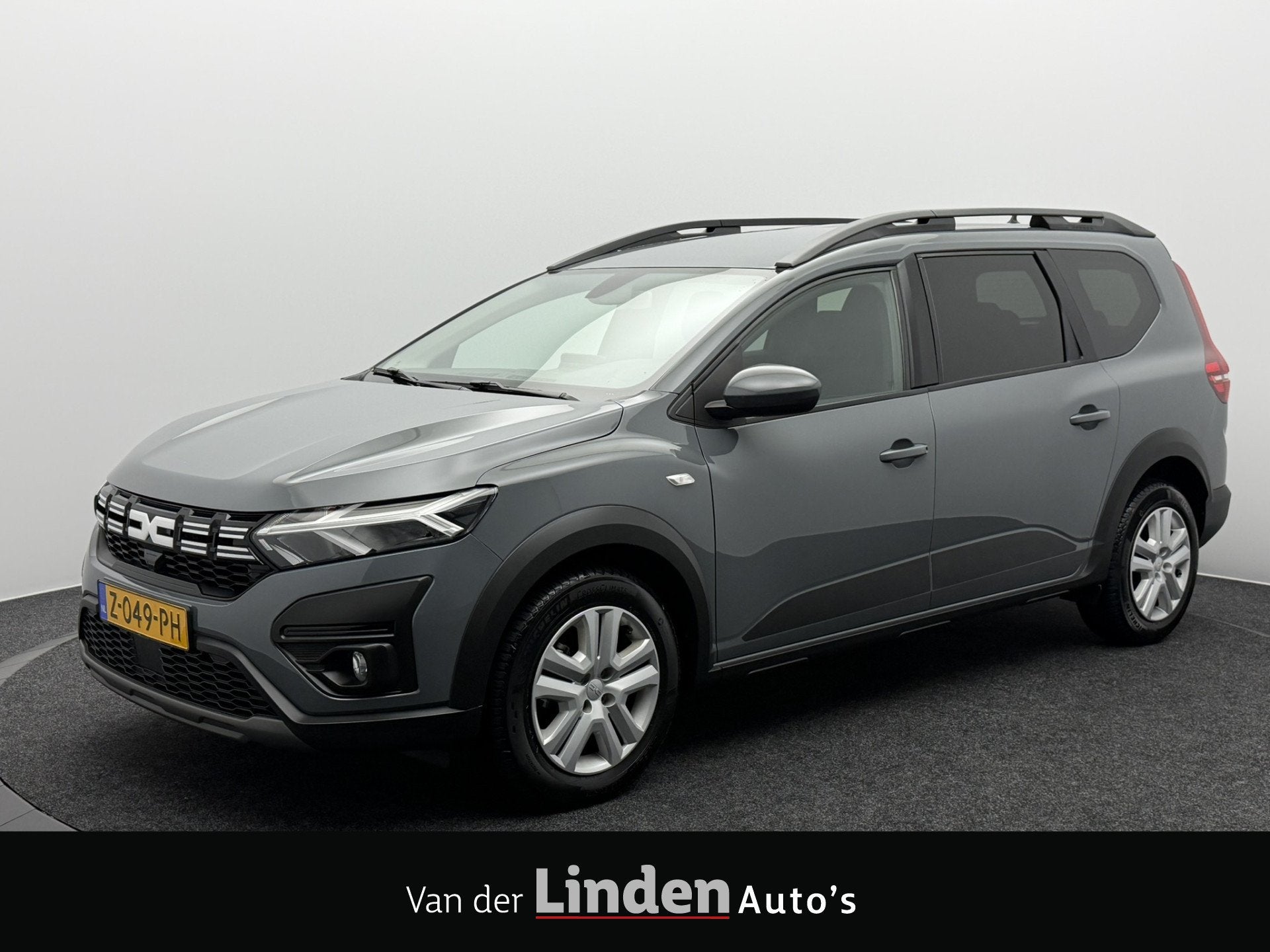Dacia Jogger 1.0 TCe 110 Expression 111PK | 7 Persoons | Car, Dealer onderhouden, Stof, Gebruikt, 7 stoelen