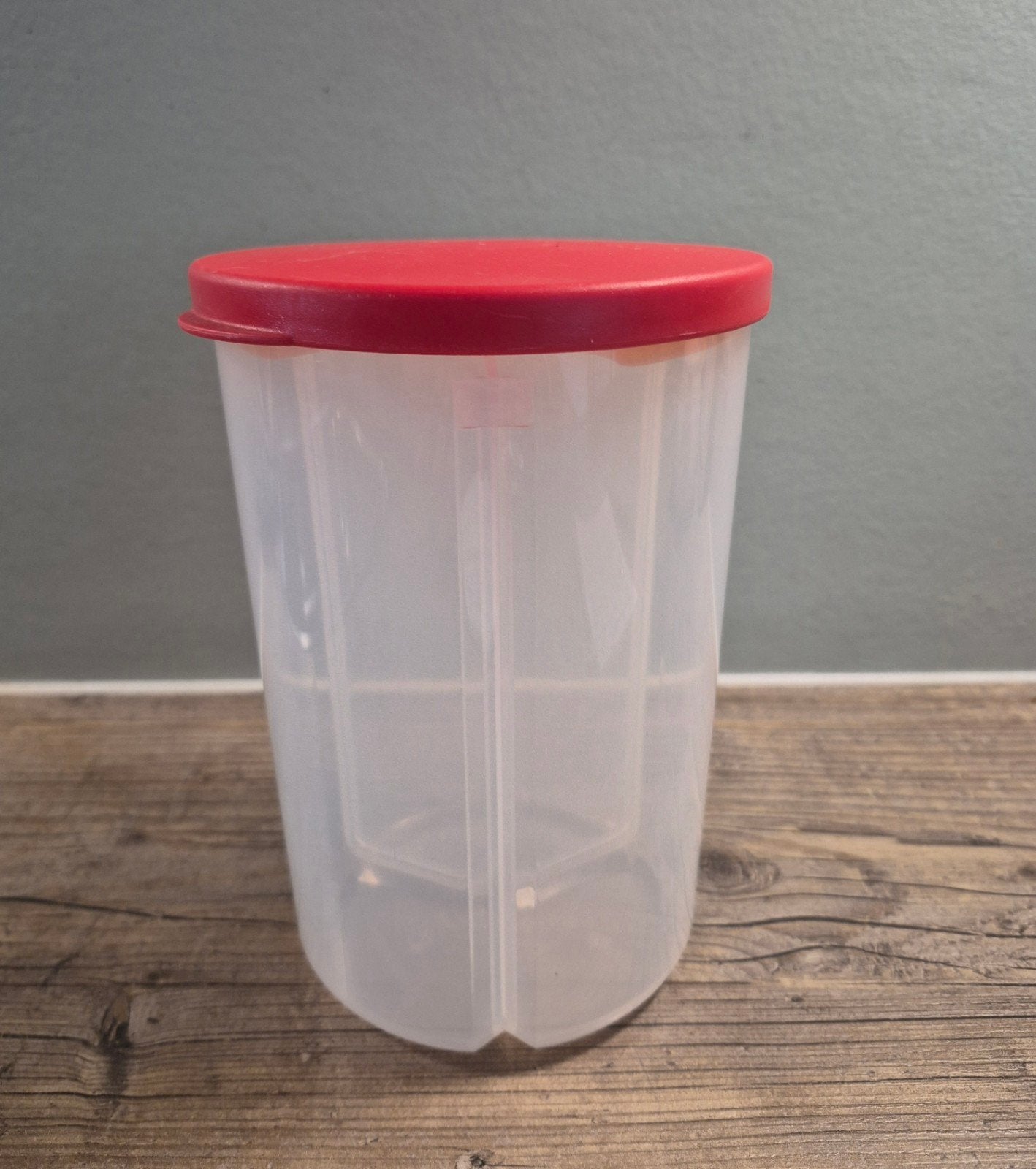 Tupperware ontbijtstrooier, Huis en Inrichting, Keuken | Tupperware, Ophalen of Verzenden, Zo goed als nieuw, Schaal