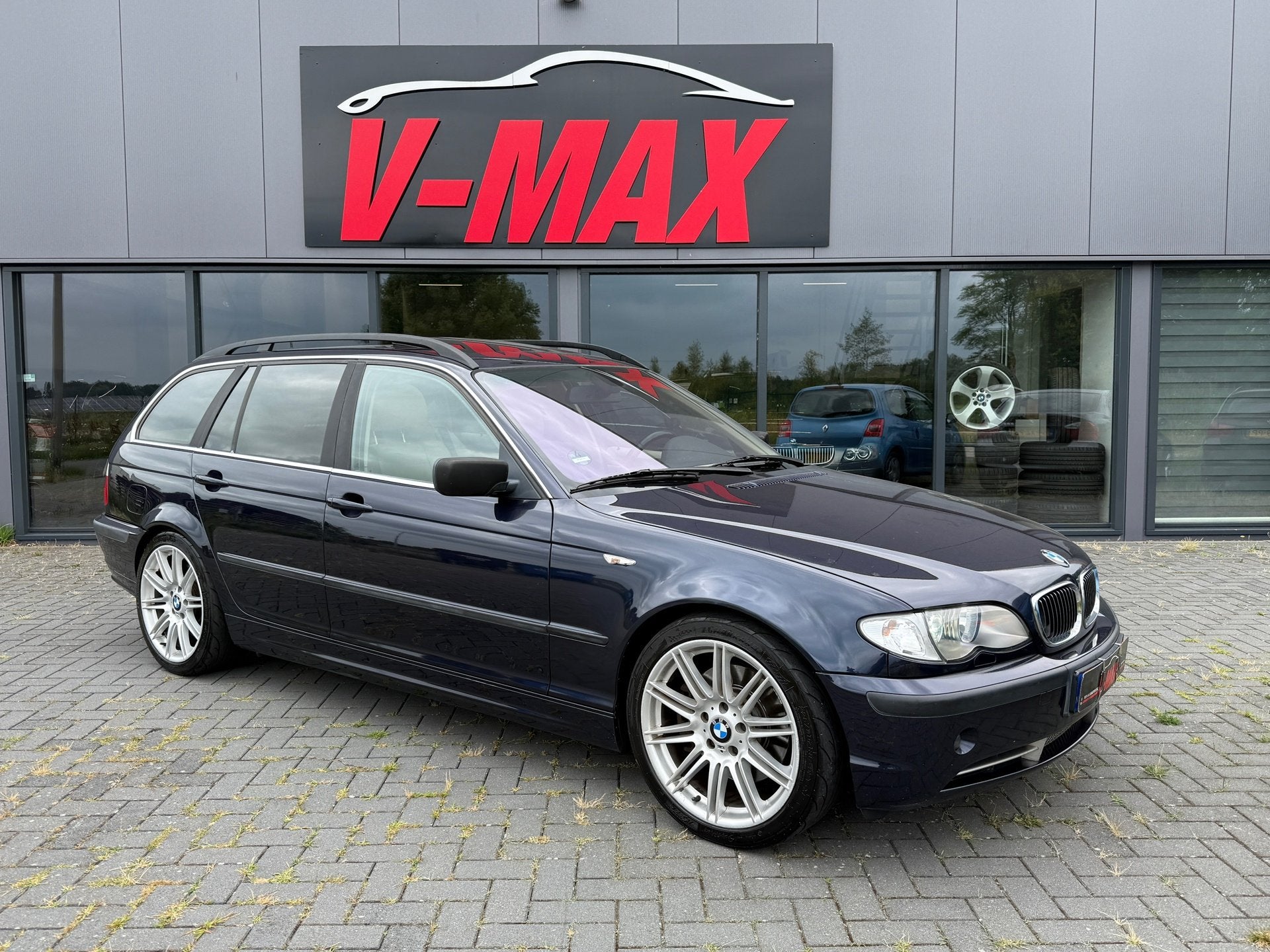 BMW 330i AUT H/Kardon Xenon Dak Stoelvw Leer Memory Trekhaak, Auto's, Automaat, Gebruikt, Beige, Blauw