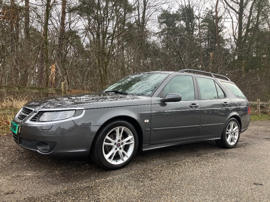 Saab 9-5 2.0 T Sport Estate AUT 2009 Grijs, Auto's, Saab, 1800 kg, Beige, 4 cilinders, Stationwagon