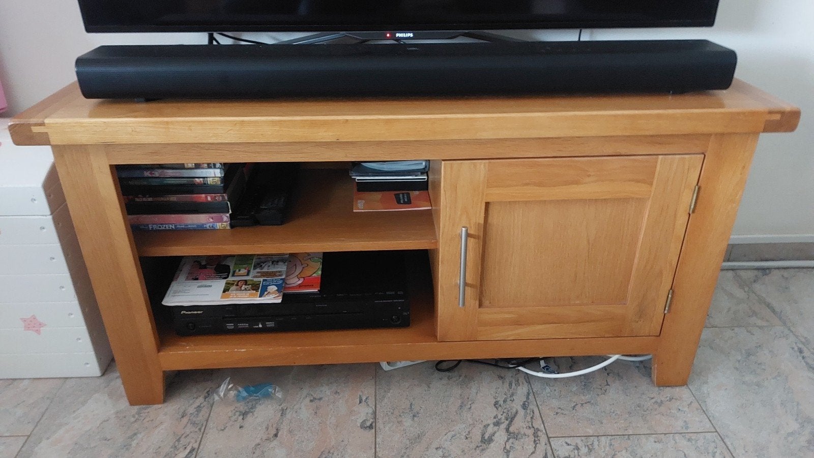 massieve eikenhouten tv kast, Ophalen, Gebruikt, 100 tot 150 cm, Klassiek