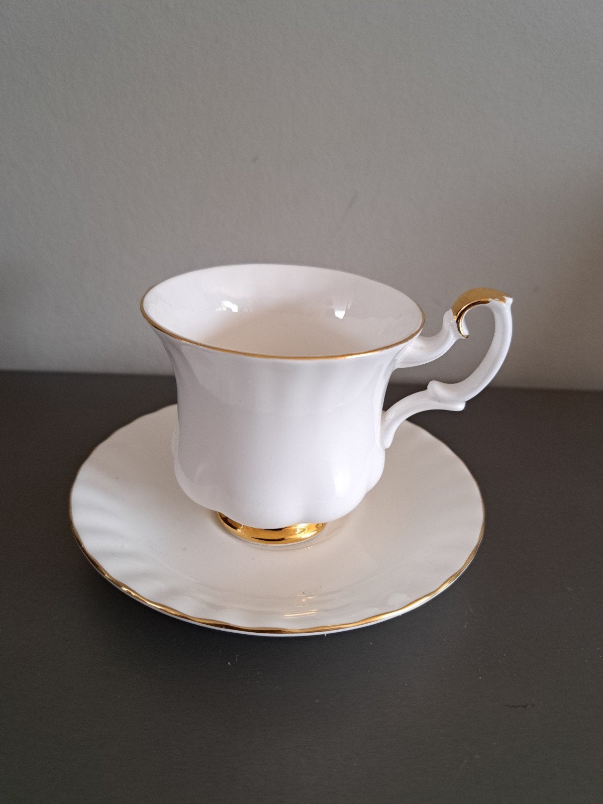 Royal Albert Val D'or theekop en schotel, Ophalen of Verzenden
