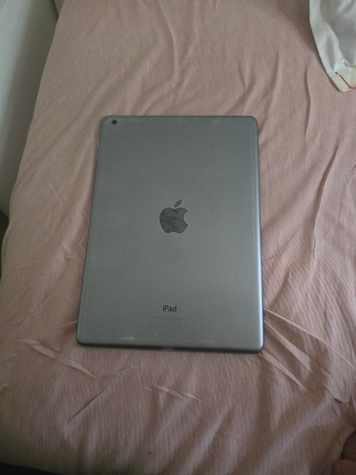 iPad Air 32GB - Glas gebarsten, werkt goed, Computers en Software, Ophalen of Verzenden, Gebruikt, Apple iPad Air, 32 GB