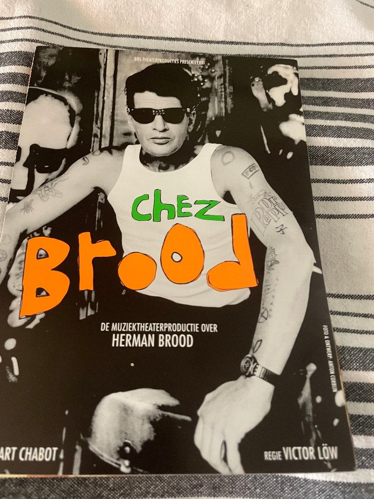 Herman brood poster foto en ontwerp  Anton Corbijn, Verzenden, A4 of kleiner, Nieuw, Overige vormen