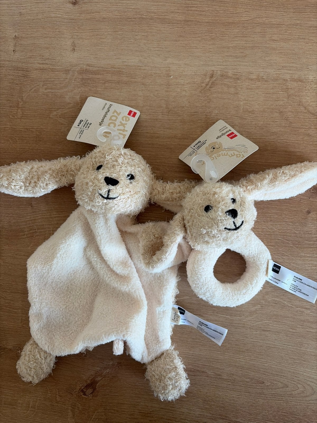 Hema knuffeldoekje en rammelaar konijn - Nieuw, Ophalen, Nieuw, Rammelaar