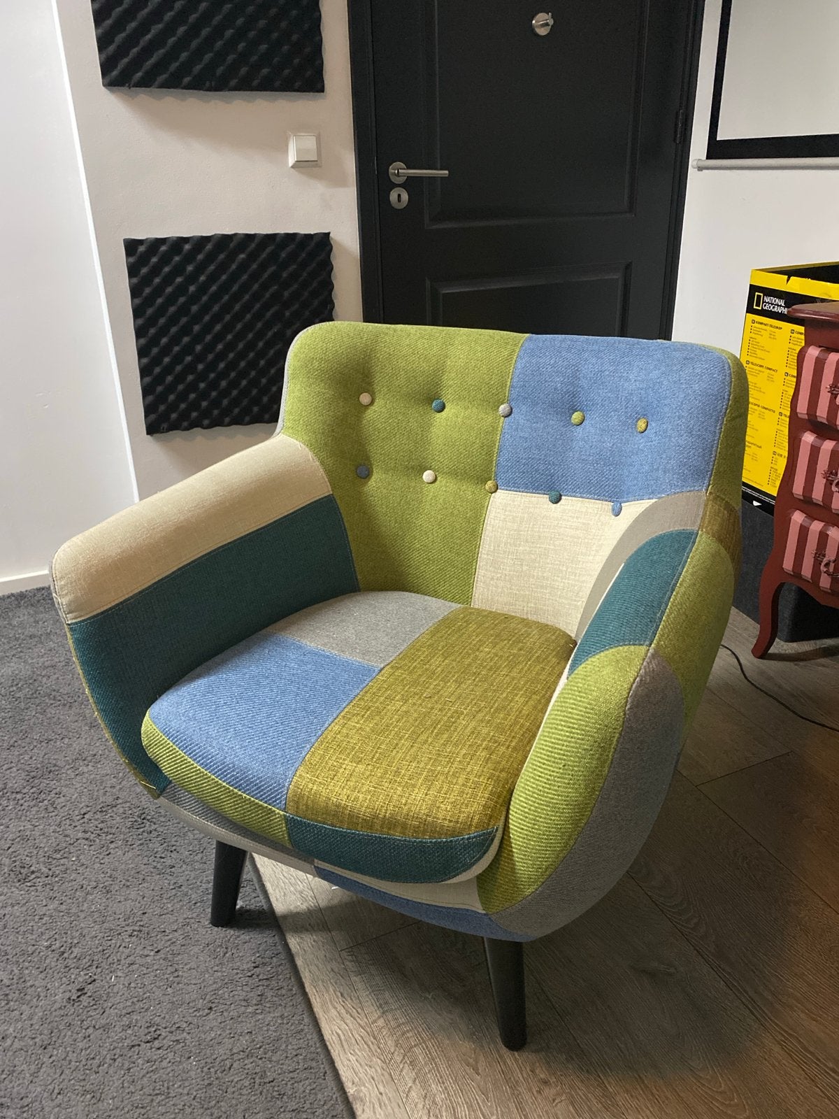 Comfortabele fauteuil met patchwork design, Ophalen, Zo goed als nieuw, Stof, 75 tot 100 cm