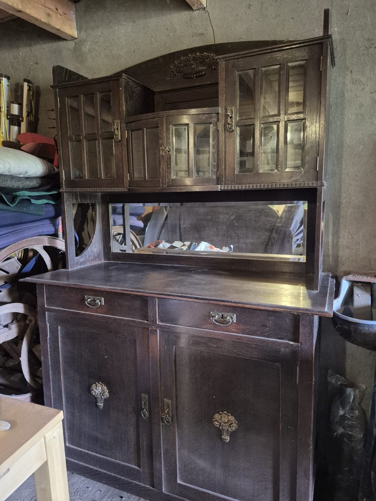 antieke eiken houten kast, Ophalen