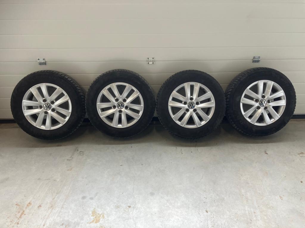 Vw velgen met banden Michelin, Auto-onderdelen, Banden en Velgen, Ophalen, Bestelwagen, 15 inch, Band(en)