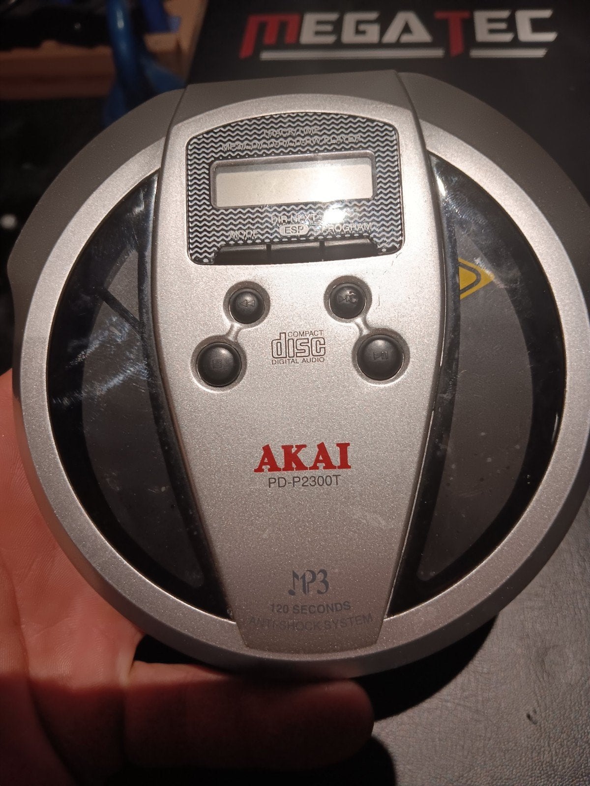 akai pd-p2300t discman mp3 speler . goed werkend, Ophalen of Verzenden, Discman