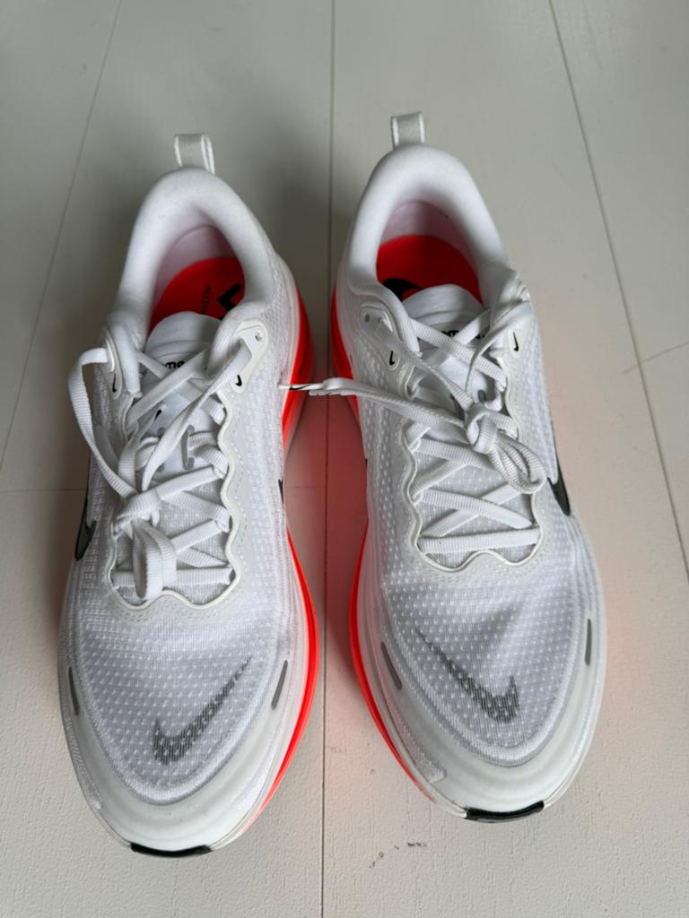 Nike Vomerio 18 Plus 44.5, Sport en Fitness, Loopsport en Atletiek, Ophalen of Verzenden, Zo goed als nieuw, Hardloopschoenen