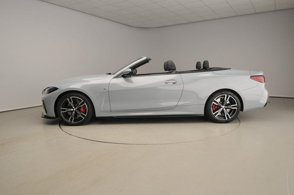 BMW 4 Serie Cabrio 430i xDrive | M-Sportpakket | LED | Leder, Auto's, BMW, Automaat, 1998 cc, 4 stoelen, Bedrijf