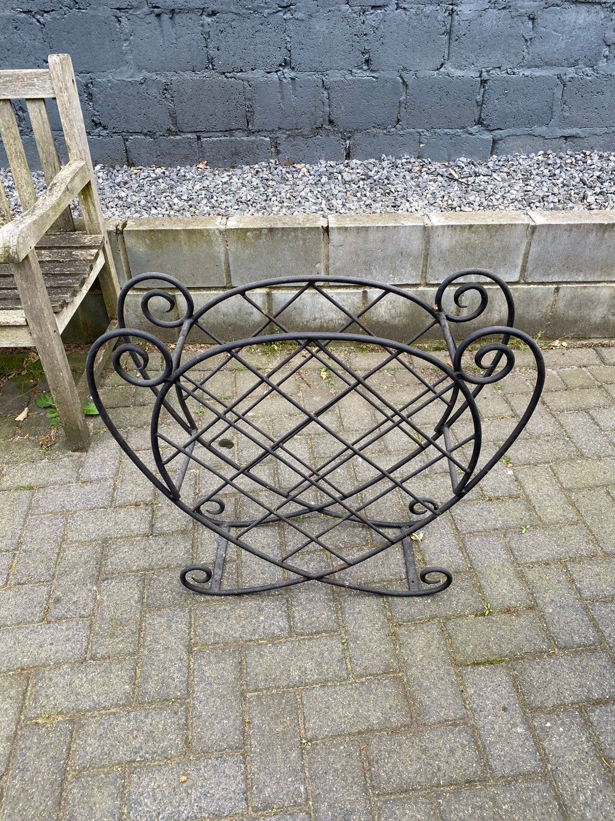 Gietijzeren decoratie, Ophalen