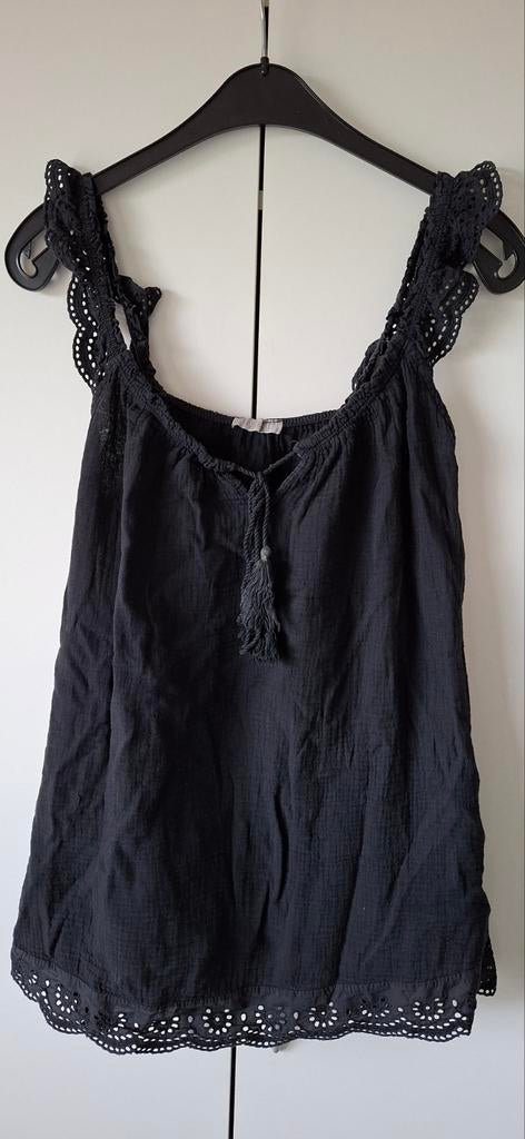 Topje zwart of wit 40-42, Kleding | Dames, Tops, Wit, Maat 42/44 (L), Ophalen of Verzenden, Zo goed als nieuw