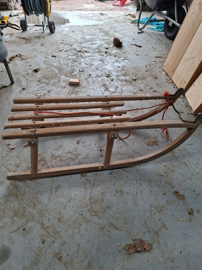 Slee, Ophalen, Gebruikt, Hout
