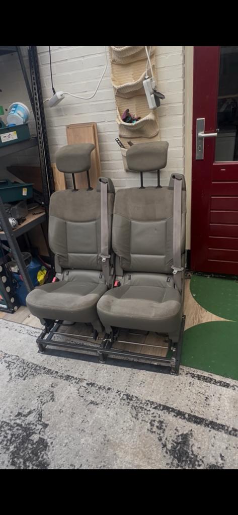 2 persoons bankje 3p gordels isofix oldtimer mercedes camper, Ophalen, Gebruikt