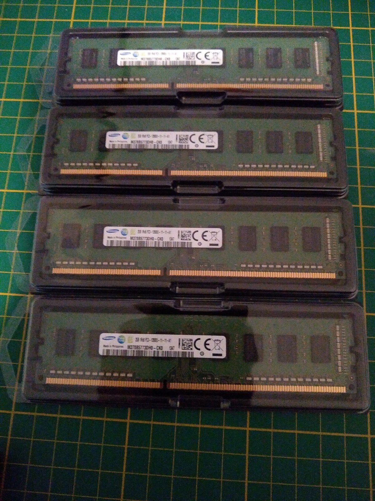 Samsung 8GB DDR3 RAM Geheugenmodules (4 x 2GB), Ophalen, Gebruikt, Server, DDR3