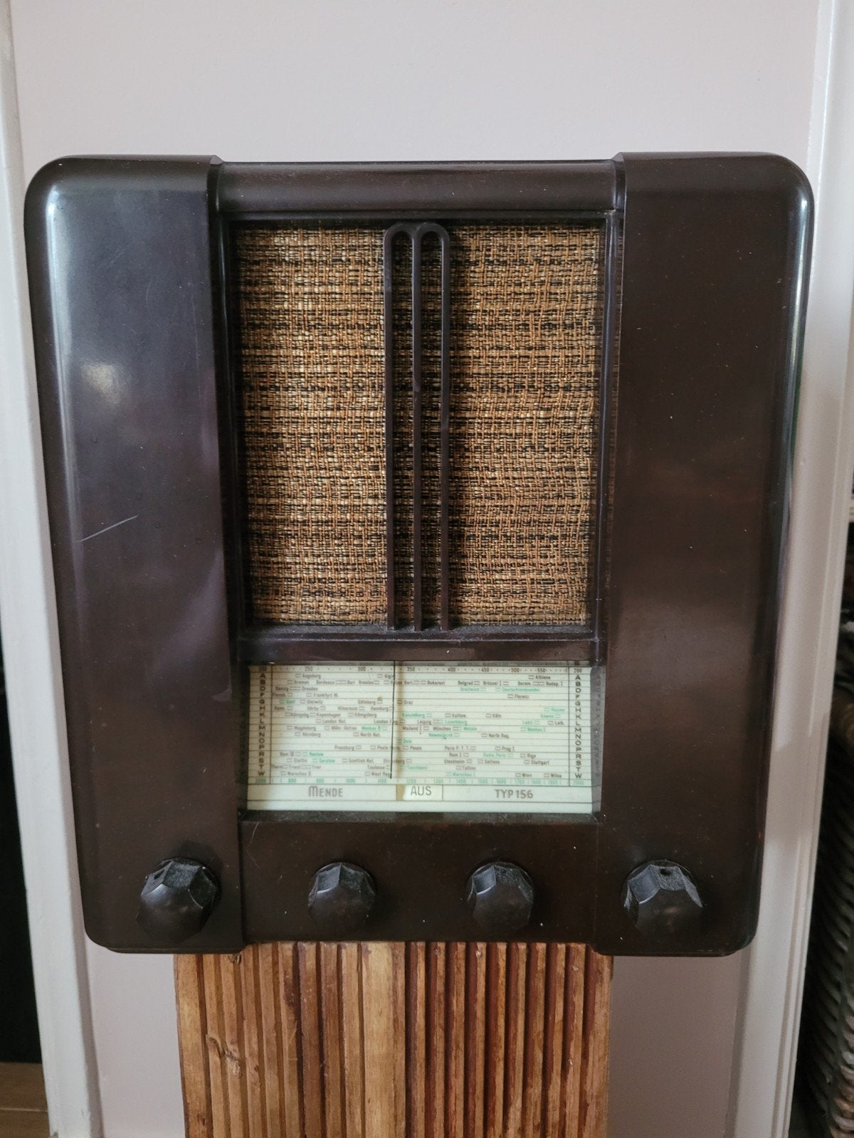 Vintage Mende Radio Typ 156 - Bruin Bakeliet, Ophalen, Gebruikt, Radio