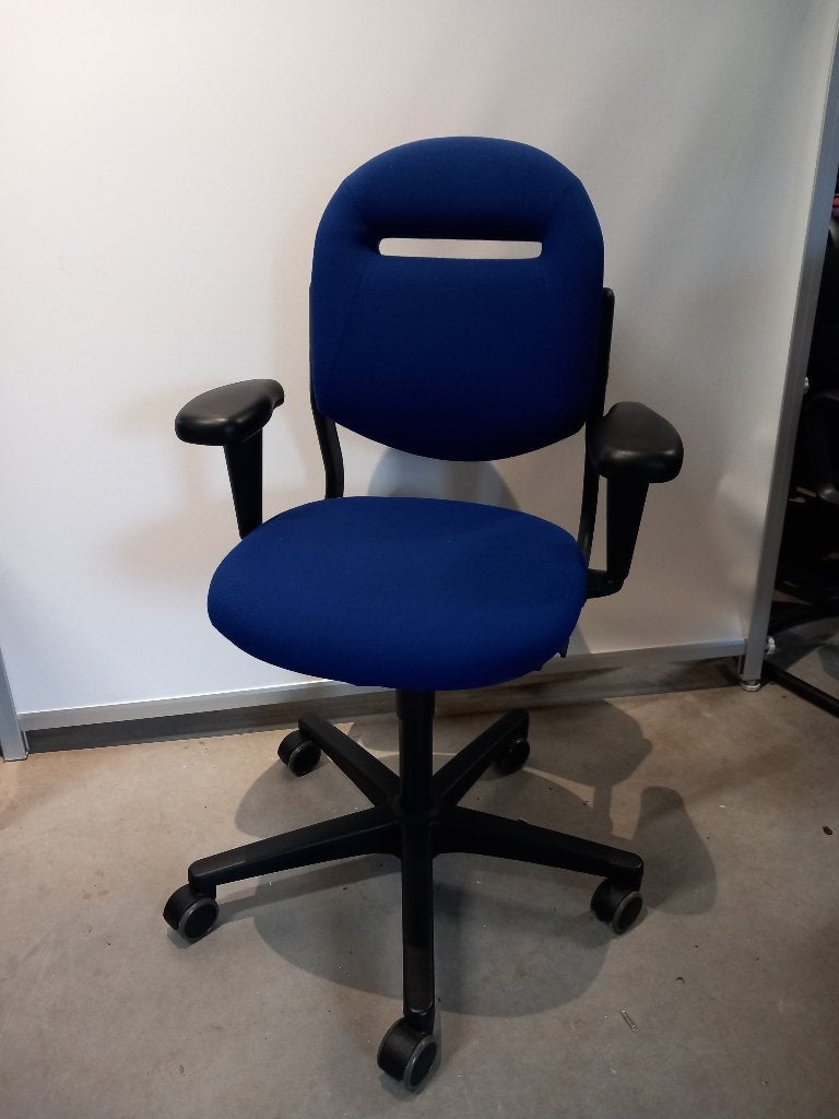 220 Ahrend refurbished bureaustoel, Ophalen, Gebruikt, -, Zwart