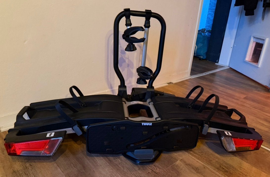 Thule EasyFold XT 2 933 BLACK EDITION - Trekhaakdrager, Auto diversen, Fietsendragers, Ophalen, Brede banden, Zo goed als nieuw