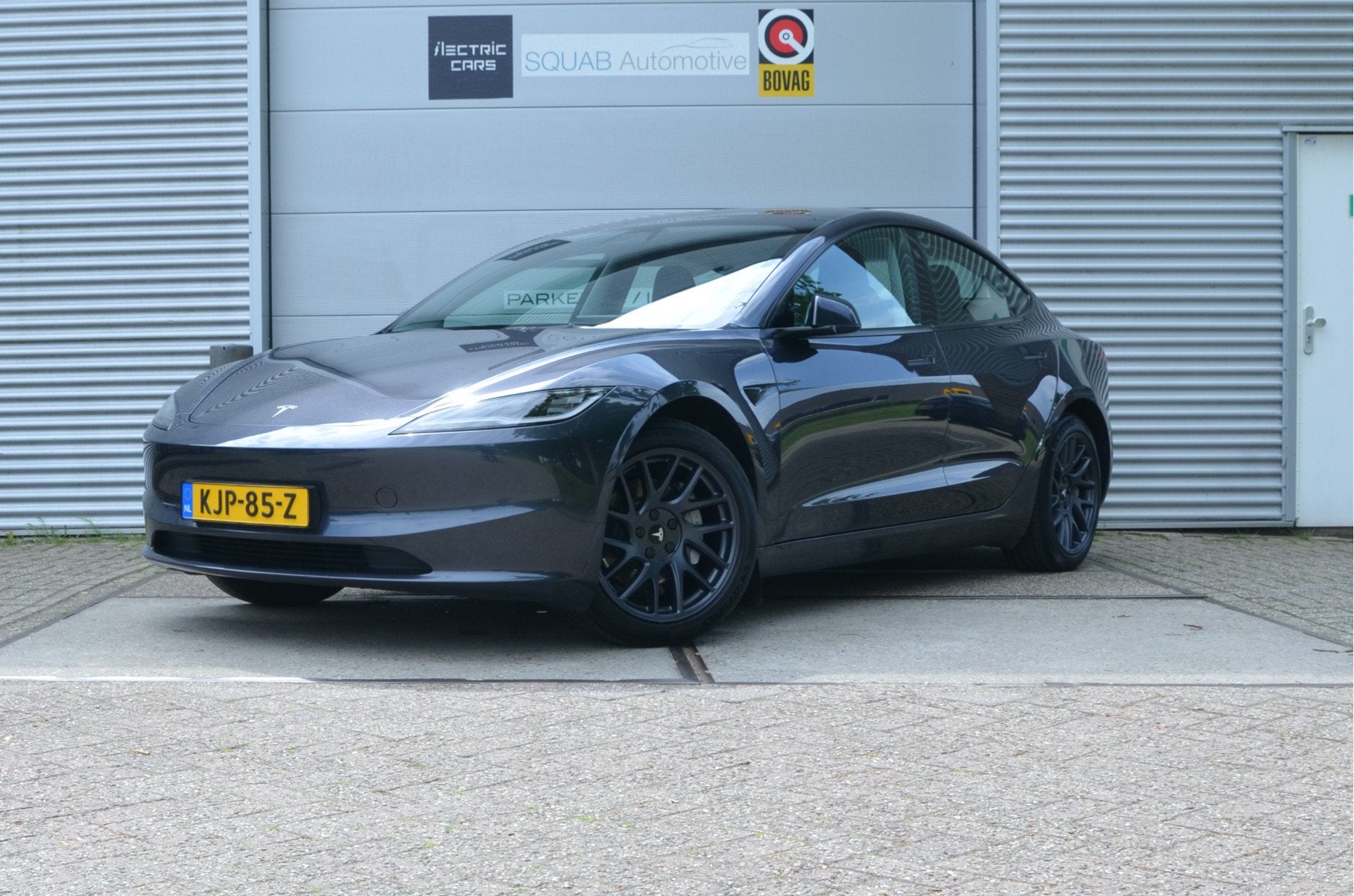 Tesla Model 3 RWD 60 kWh Premium Highland AutoPilot4.0 (FSD, Automaat, 12 maanden, Achterwielaandrijving, Gebruikt