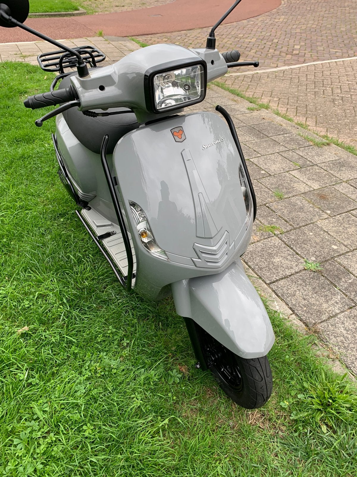 Te koop scooter, Ophalen, Zo goed als nieuw, Benzine, Overige merken
