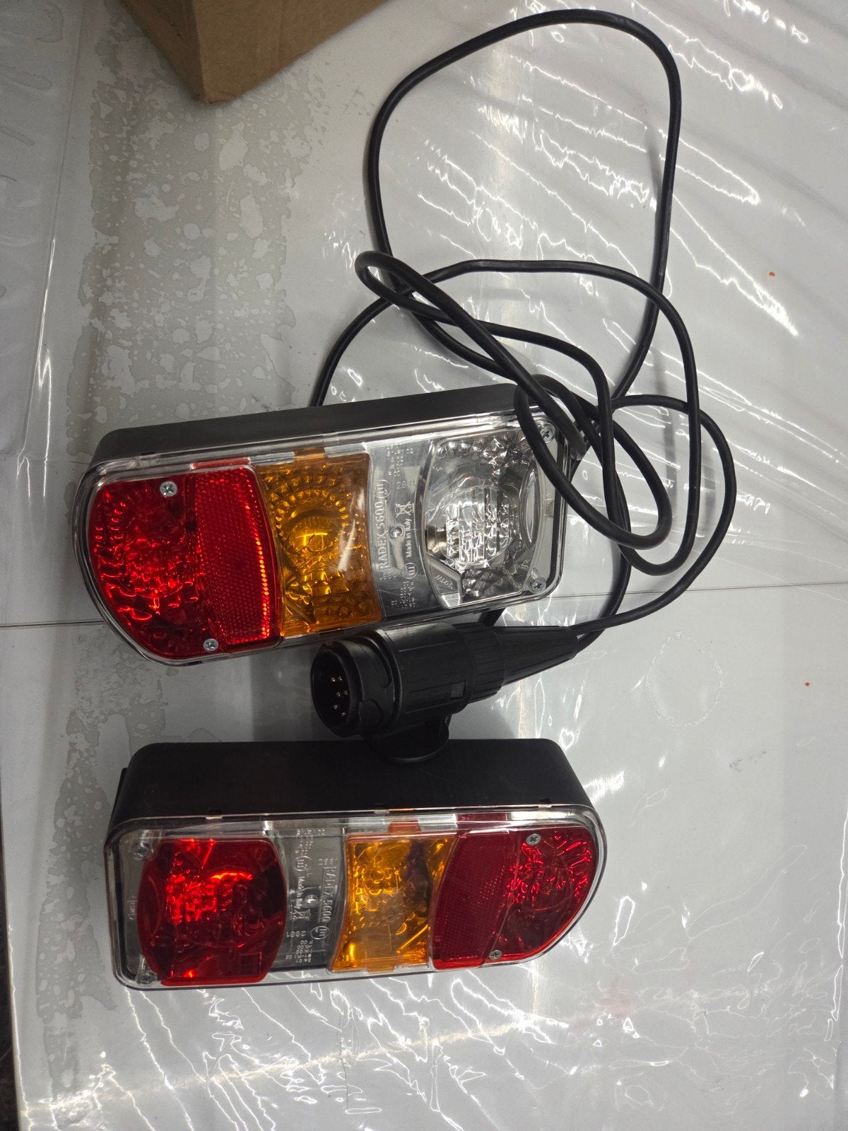 Peruzzo achterlichten set met kabel en 13-polige stekker, Ophalen of Verzenden, Nieuw