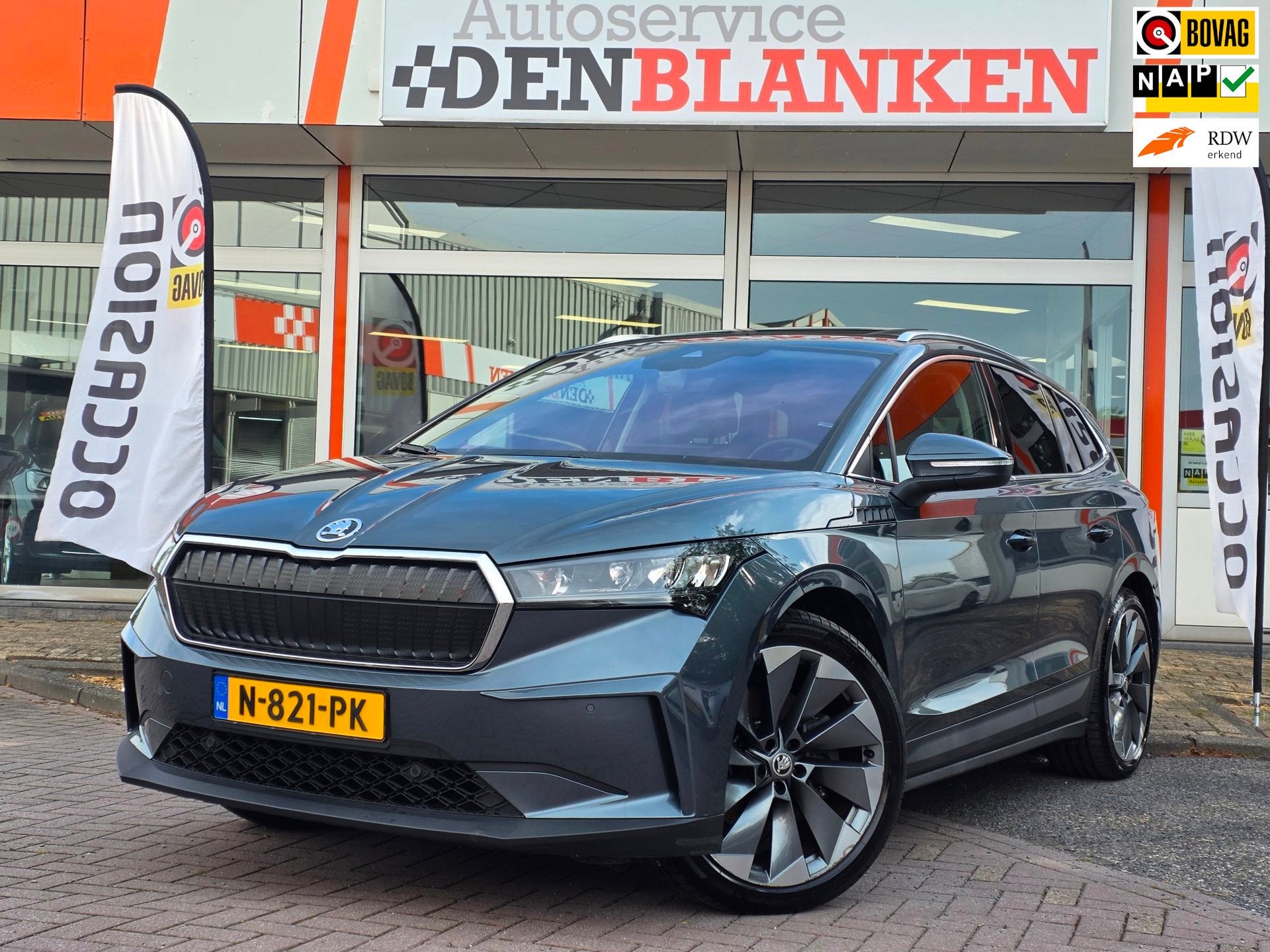 Skoda Enyaq iV 80 BJ.12-2021 / Panodak / Leer / Warmtepomp /, Auto's, Dealer onderhouden, Achterwielaandrijving, Gebruikt, Zwart