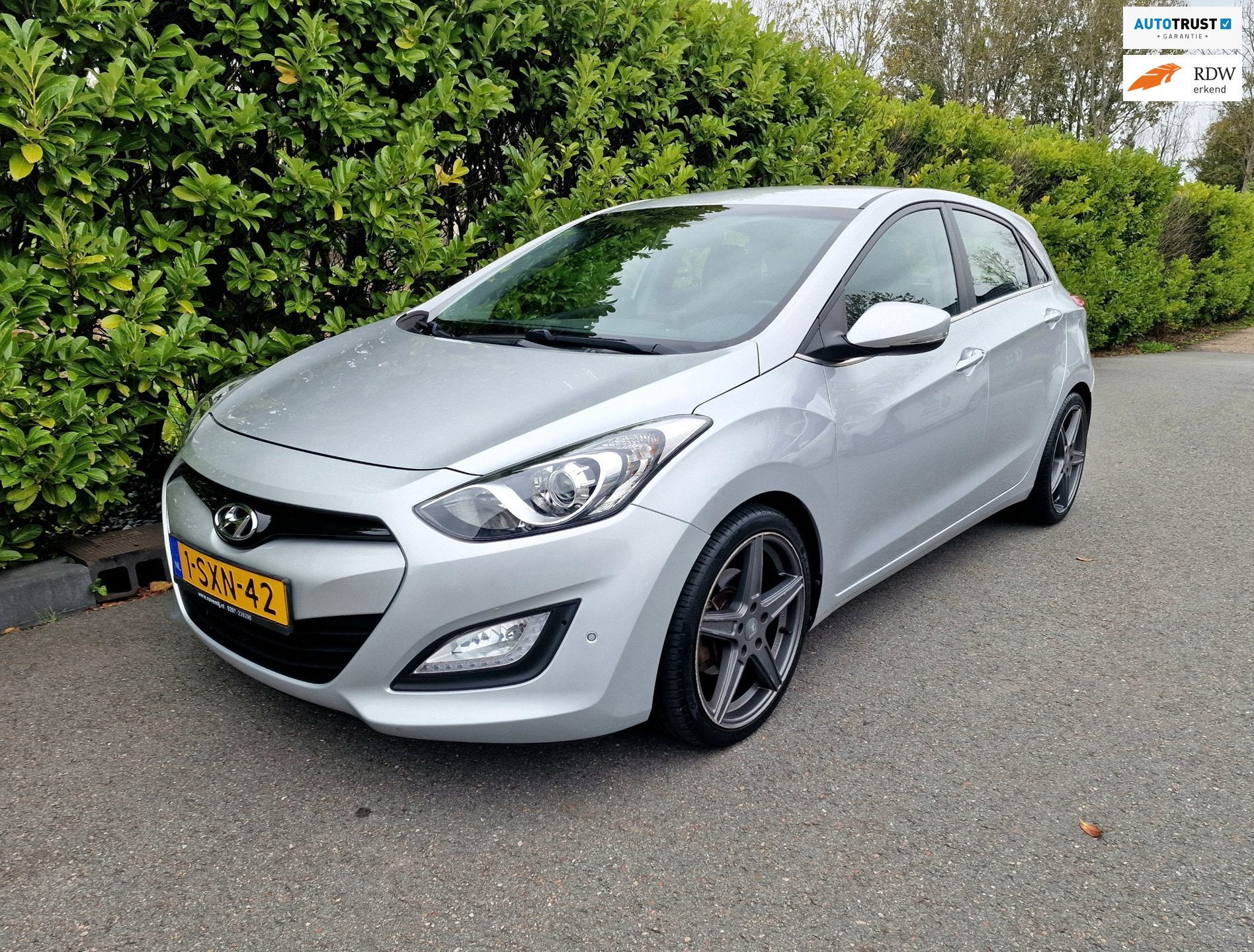 Hyundai I30 1.6 GDI i-Drive Navi Airco, Auto's, Voorwielaandrijving, Gebruikt, 4 cilinders, Origineel Nederlands