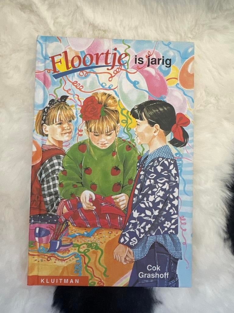 Floortje is jarig - Kinderboek van Cok Grashoff, Ophalen of Verzenden, Zo goed als nieuw, Fictie algemeen