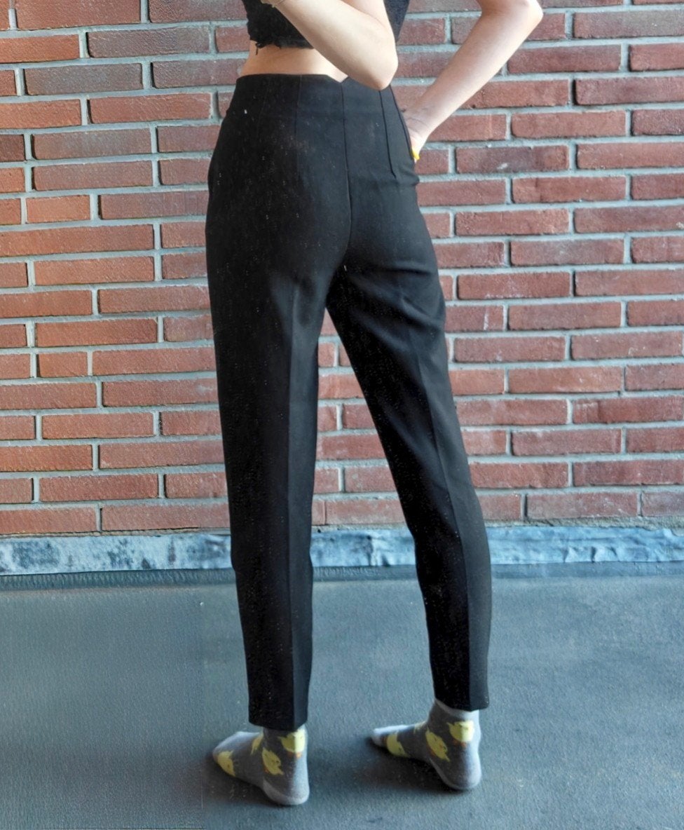 Amisu zwarte pantalon maat 34 (XS) - als nieuw!, Zwart, Ophalen of Verzenden, Zo goed als nieuw, Maat 34 (XS) of kleiner